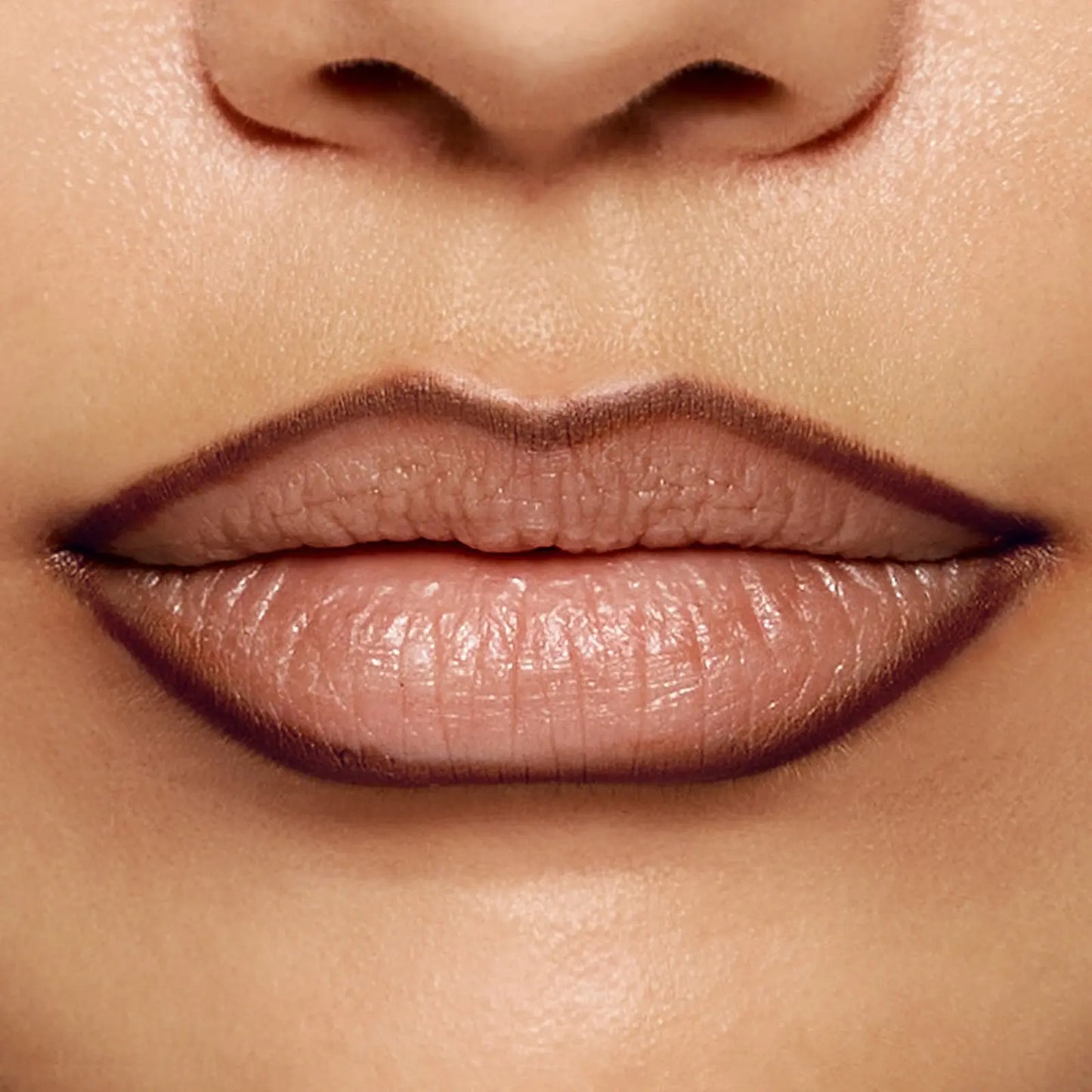Lip Liner - Creamy Glide Formula For Naturally Defined Lips