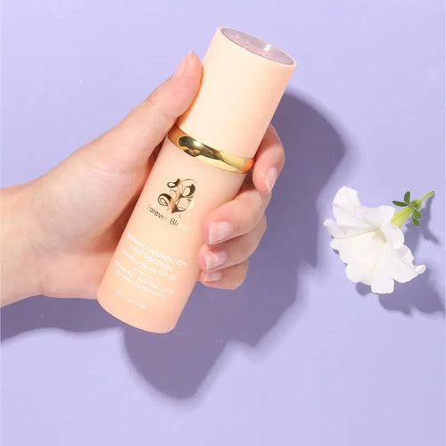 Lightweight coverage that helps skin look smoother, more even, and naturally flawless.