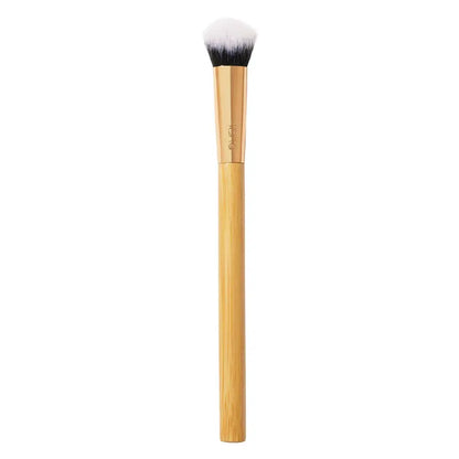 Concealer Brush - Paw-Shaped Angled Head For Seamless Coverage