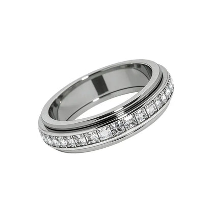 Spinner Ring – Smooth Rotating Band For Stylish Everyday Fidgeting