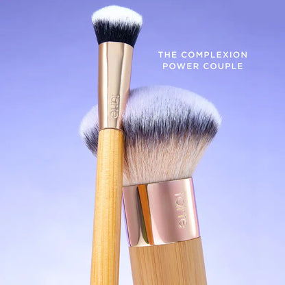 Concealer Brush - Paw-Shaped Angled Head For Seamless Coverage